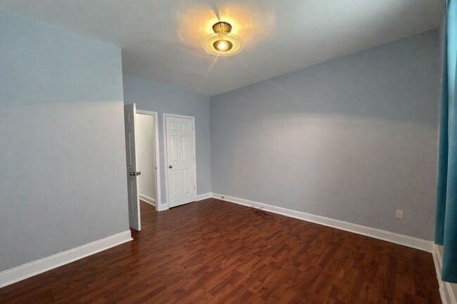 Building Photo - 68-51-68-53 Clyde St