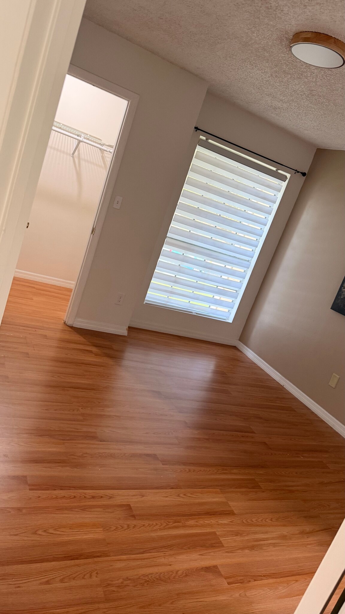 Building Photo - 8625 Mallard Reserve Dr