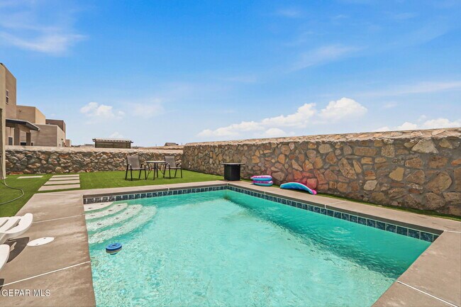 Building Photo - 13066 Grantham Ln