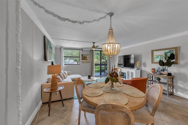 Building Photo - 2900 NE 14th Street Causeway