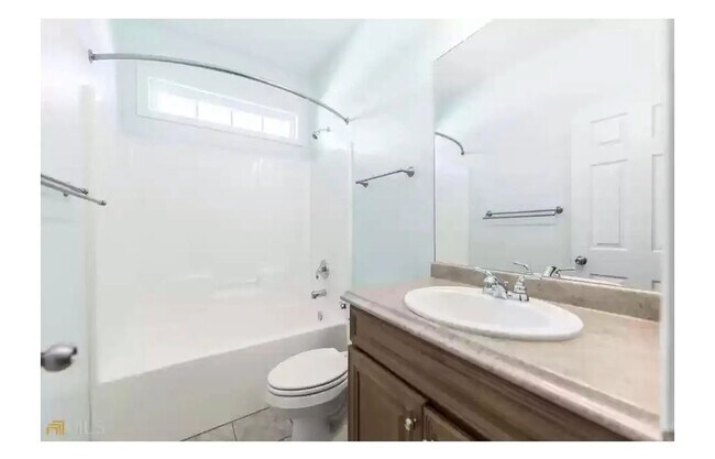 Building Photo - 211 Gray Fox Xing