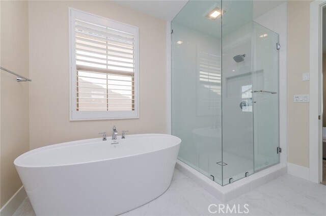 Building Photo - 58 Longchamp