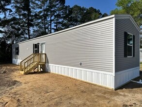 Building Photo - 3525 E Elizabethtown Rd