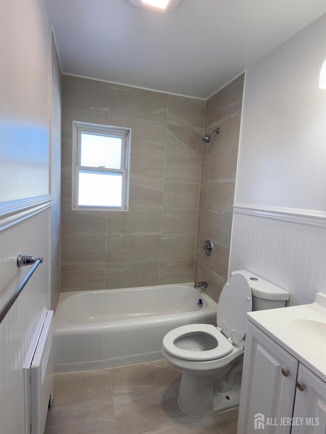 Building Photo - 298 Central Ave