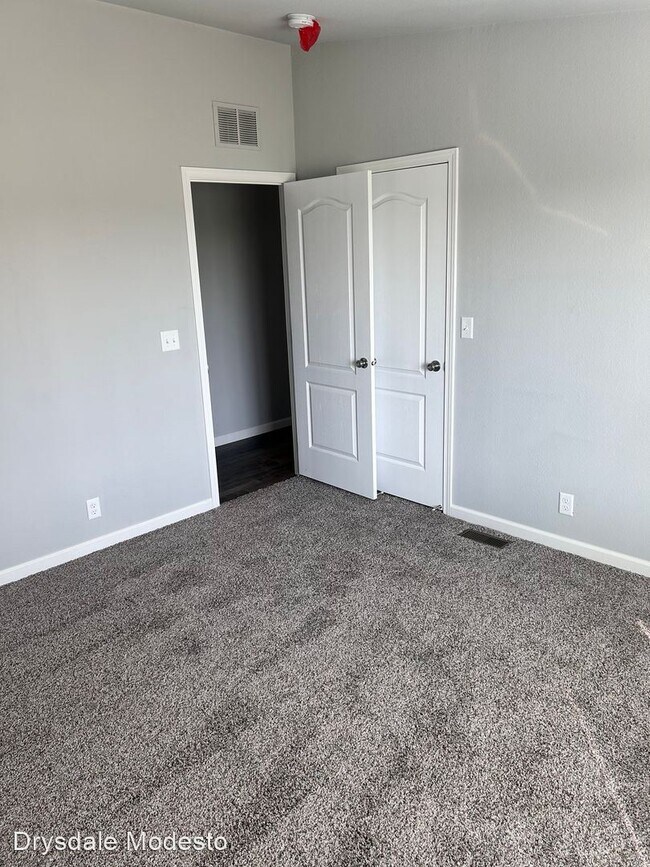 Building Photo - 2 br, 1.5 bath House - 3623 Toomes Rd.