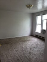 Building Photo - 302 1st Ave