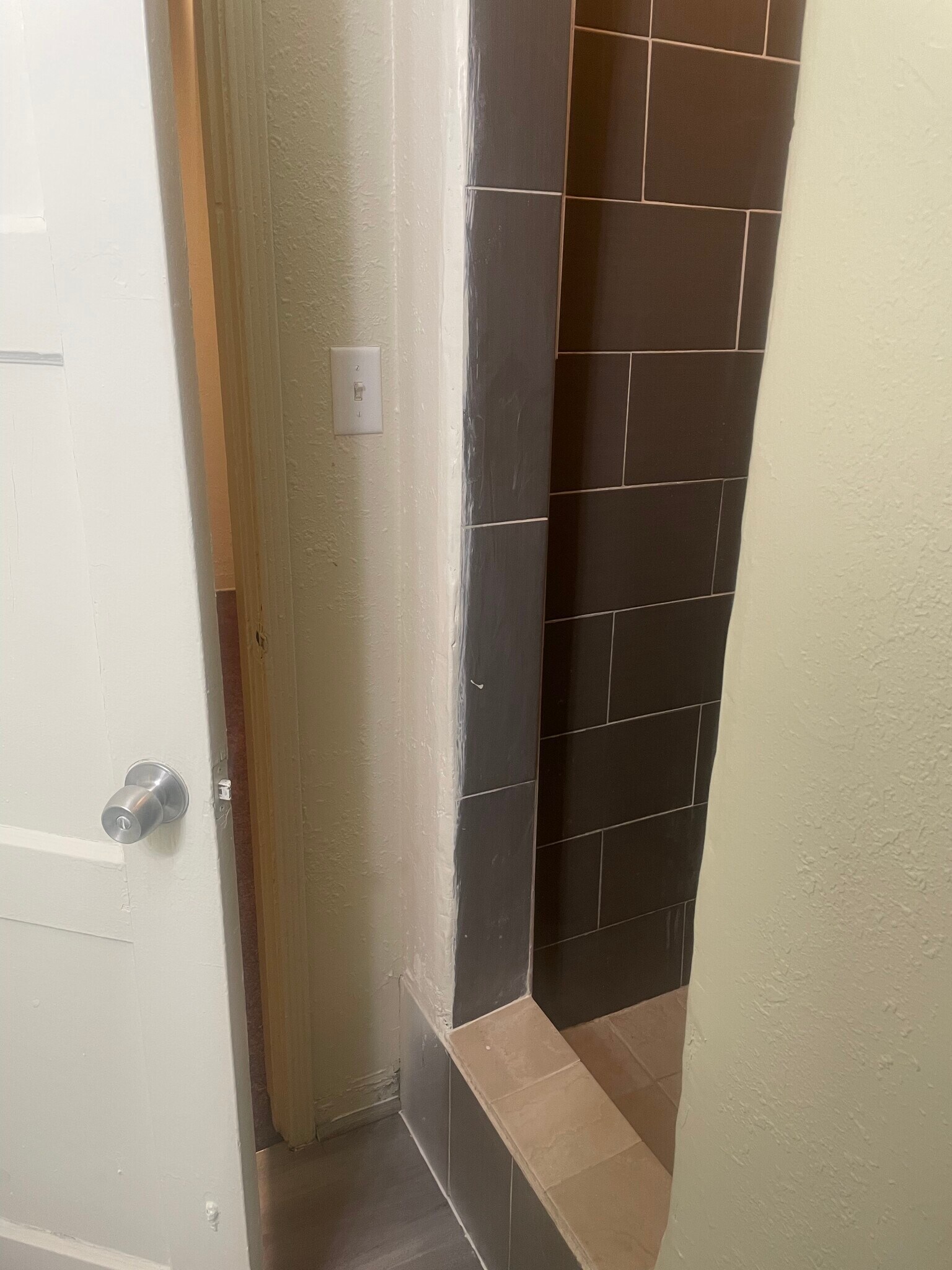 Shower - 7823 Sterling Ave