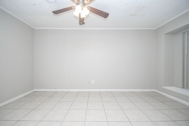 Building Photo - 11839 Blair Meadow Dr