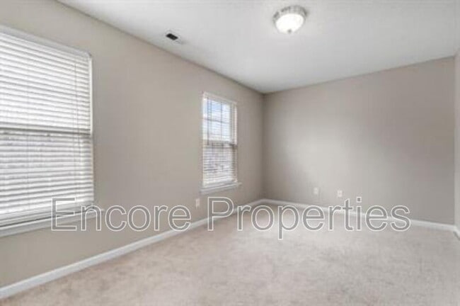 Building Photo - 3212 Sawyers Mill Dr