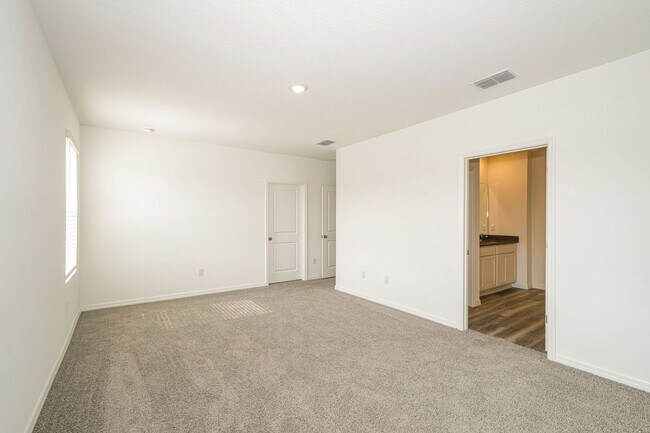 Building Photo - 10583 Gentle Rain Dr