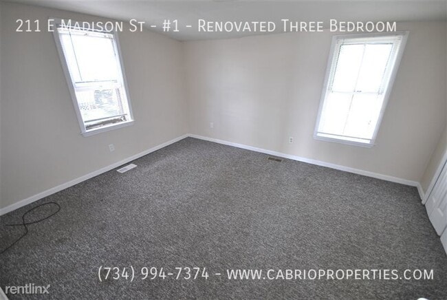 Building Photo - 211 E Madison St