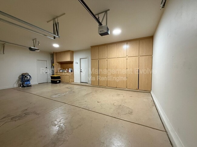 Building Photo - 20858 N 90th Ave