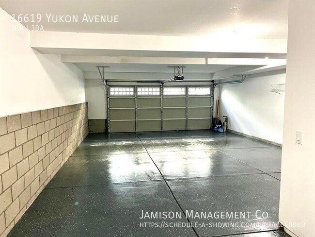 Building Photo - 16619 Yukon Ave