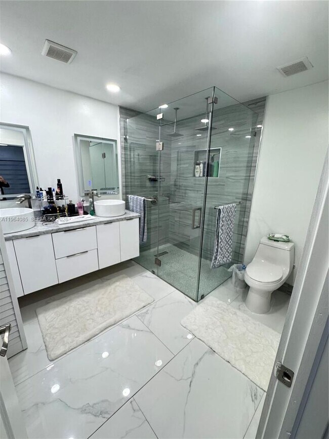 Building Photo - 11761 NW 12th St