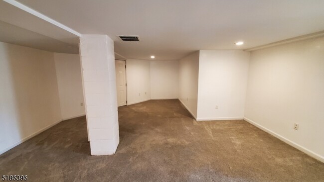 Building Photo - 269 Hazen Rd