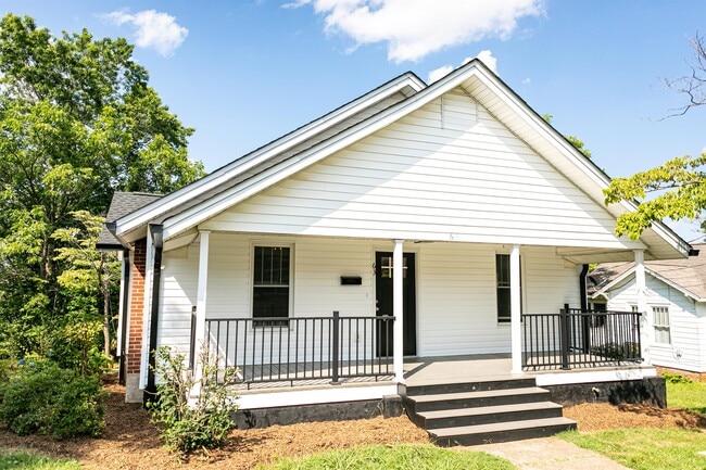 Primary Photo - 63 8th St SE