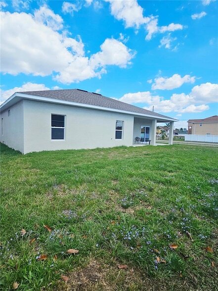 Building Photo - 39 Catalina Ct