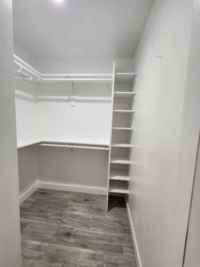 Building Photo - Charming Chandler Home in Quiet Cul-de-Sac — Huge Lot & 3 Bedrooms!