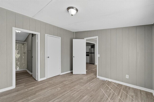 Building Photo - 39256 Lizabeth Cir