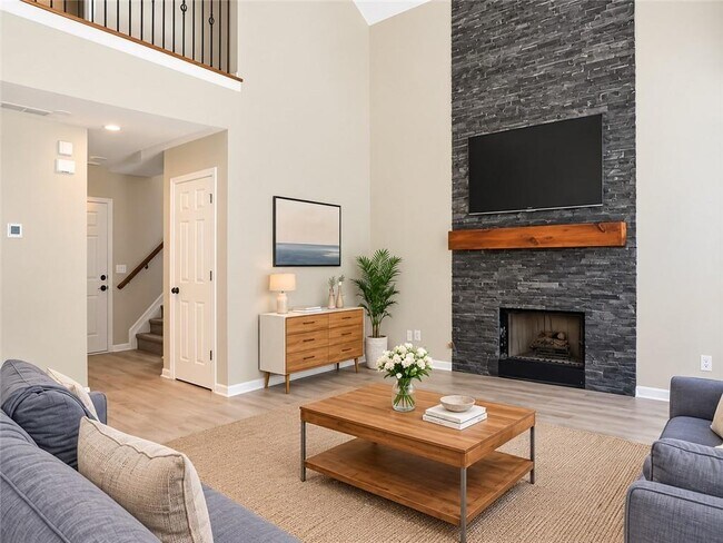 Building Photo - 510 Parkstone Ln