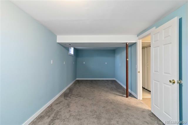 Building Photo - 11941 S Clayson St