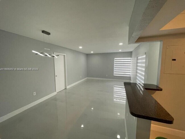 Building Photo - 17500 NW 68th Ave