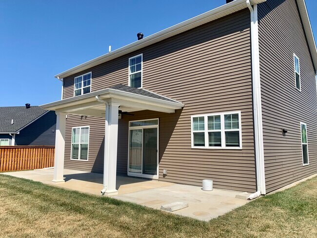 Building Photo - 6842 Valley Brook Trace