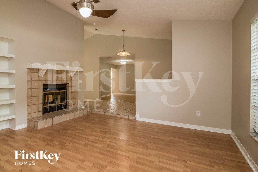 Building Photo - 1448 Monte Lake Dr