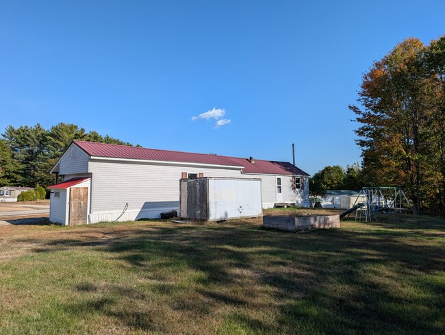 Building Photo - 7 Snow Valley Rd
