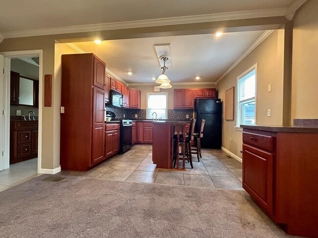Building Photo - 45 Cintra Ln W