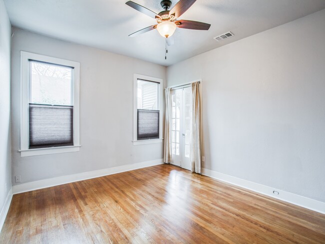 Bedroom #1 with French Doors leading to Patio. - 1007 W Craig Pl