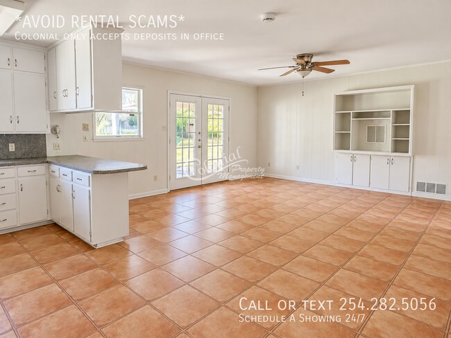 Building Photo - 3306 Chisholm Trail