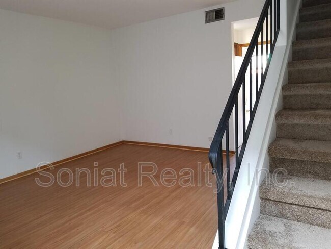 Building Photo - 3029 16th Street, Unit C
