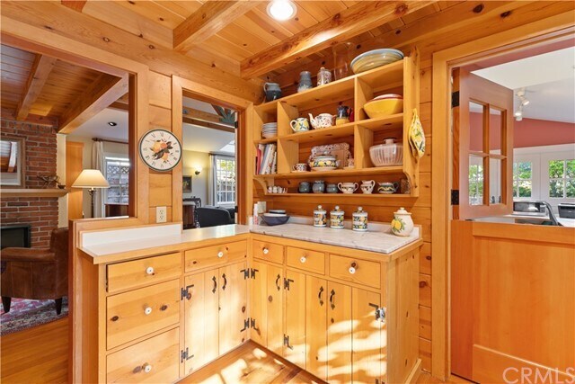 Building Photo - 2310 Bowdoin St