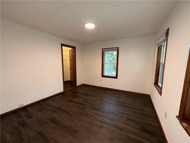 Building Photo - 177 Boyden St