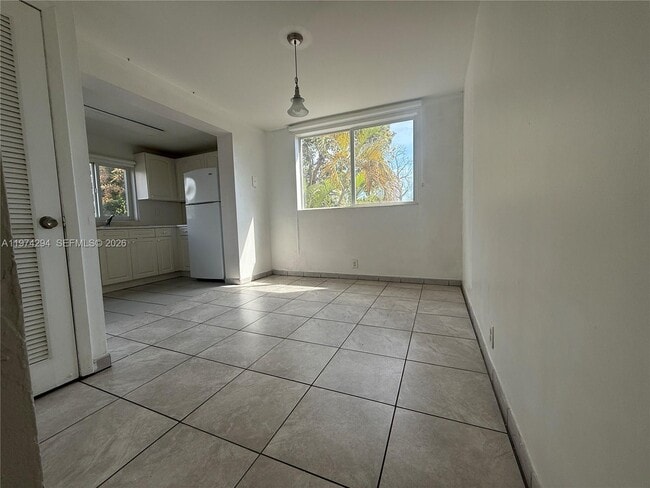 Building Photo - 1853 SW 17th St