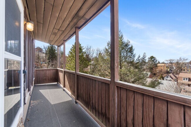 Building Photo - 4312 Lydia St