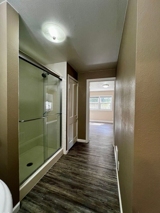 Building Photo - Non-Refundable & Security Deposit Total: $1100.00