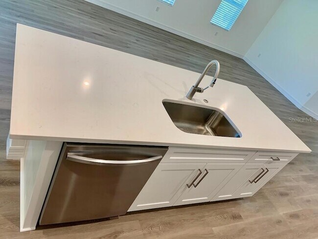 Building Photo - 21475 Seaton Ave