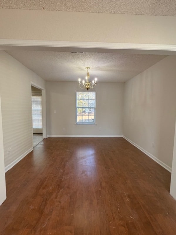 Building Photo - 412 Killian Green Dr