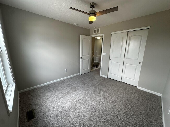 Building Photo - 2195 Holiday Valley Dr