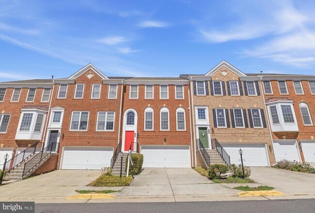 Building Photo - 9249 Laurel Ridge Crossing Rd