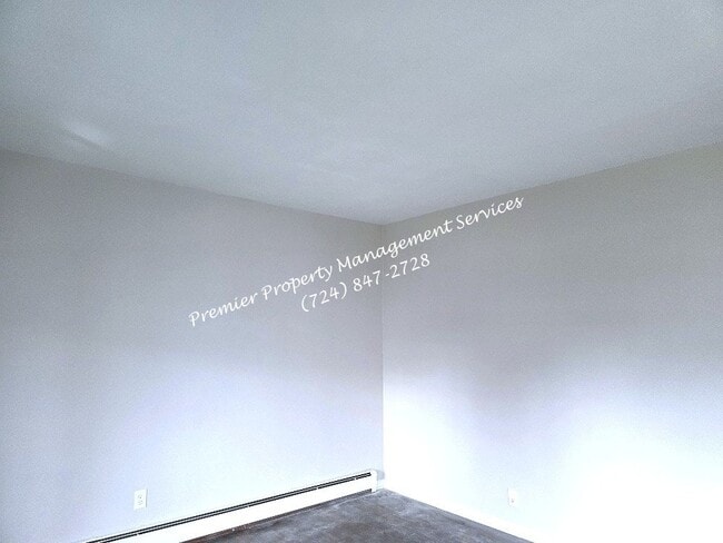 Building Photo - 731 Penn Ave