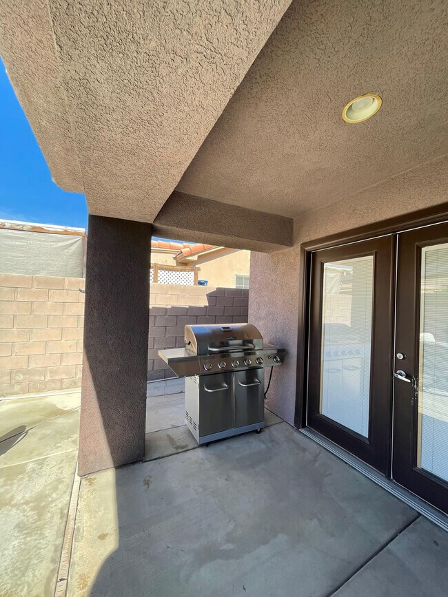 Building Photo - 31325 Avenida La Gaviota