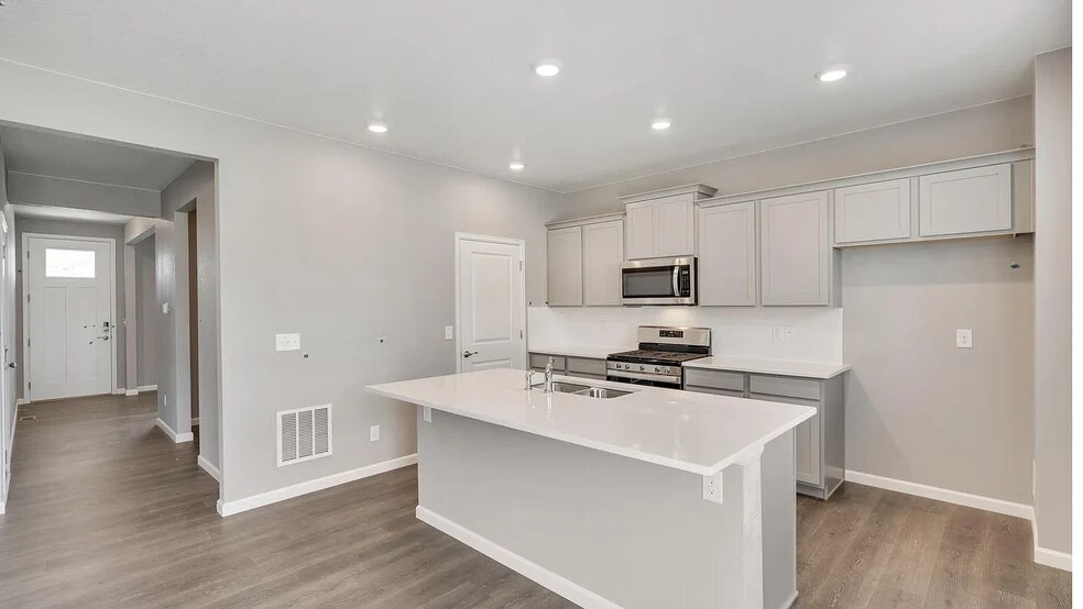 Kitchen - 14611 Beebalm Ave