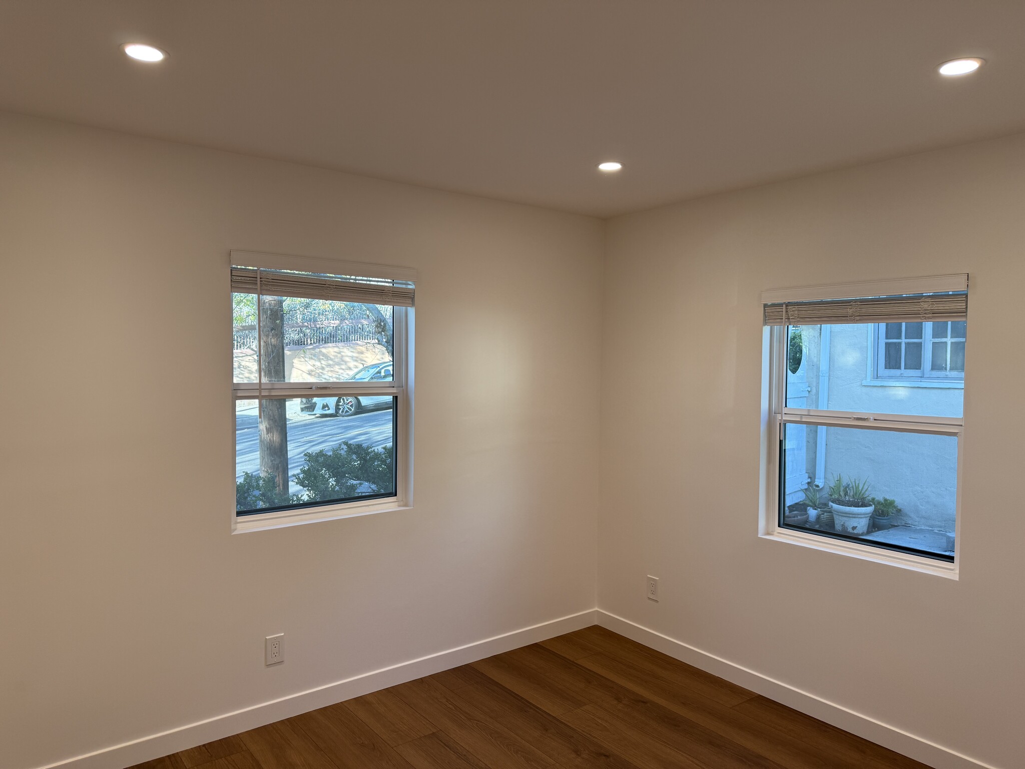 Front bedroom - 4016 Prospect Ave