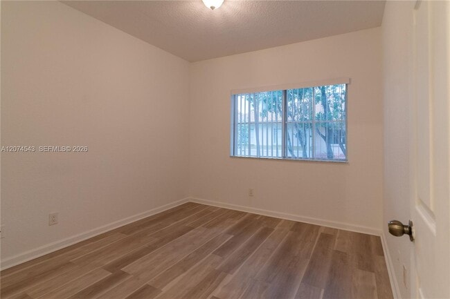 Building Photo - 1410 S Santa Catalina Cir