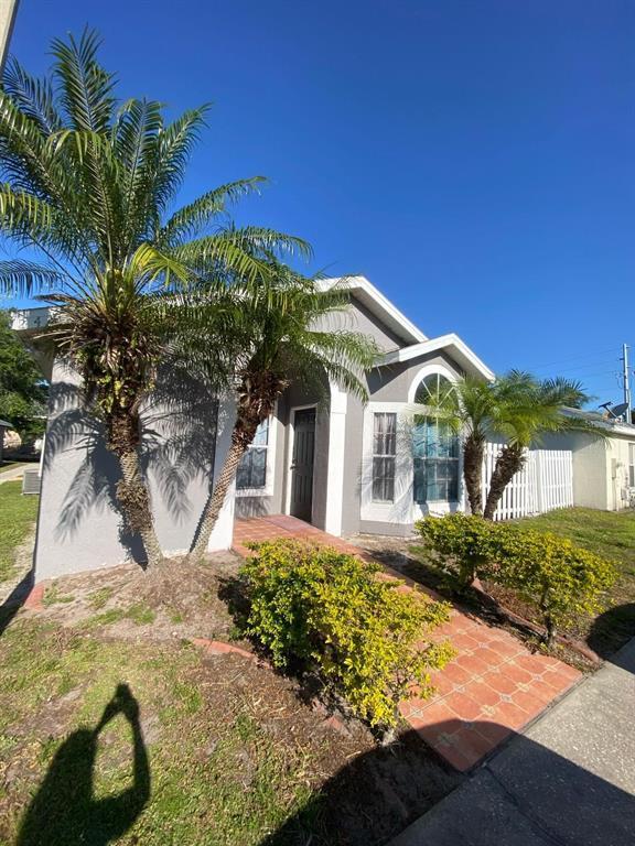 Primary Photo - 2451 Harbor Town Dr
