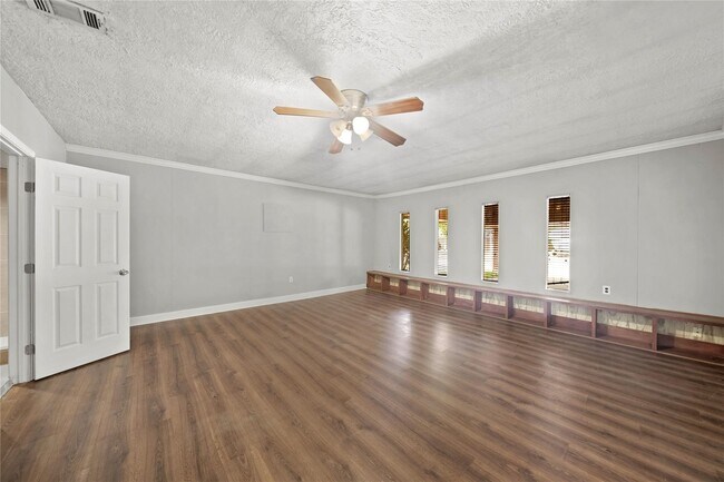 Building Photo - 2835 Dragonwick Dr