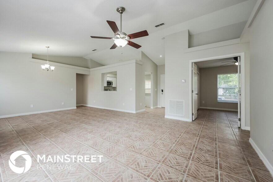 Building Photo - 10703 Crescendo Loop
